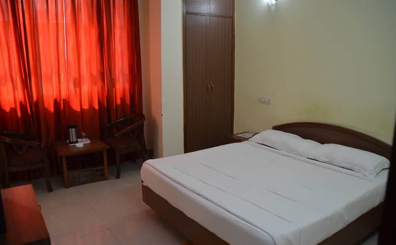 Hotel Shine 72 (Kala Amb), Rajgarh - Sirmaur 5